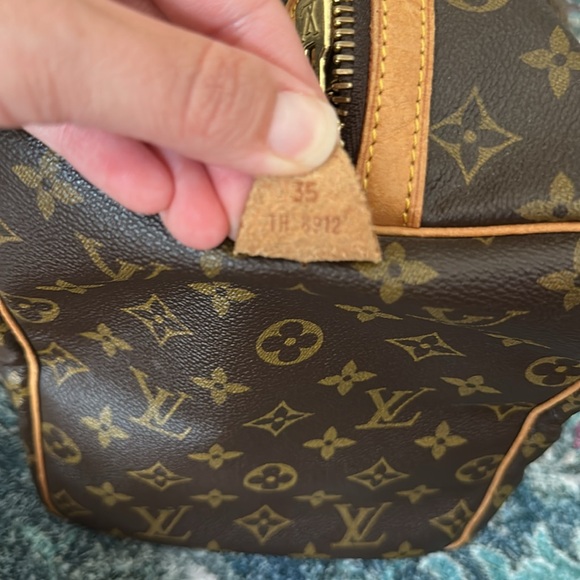 Very good preloved Louis Vuitton Sac Souple - Picture 15 of 16